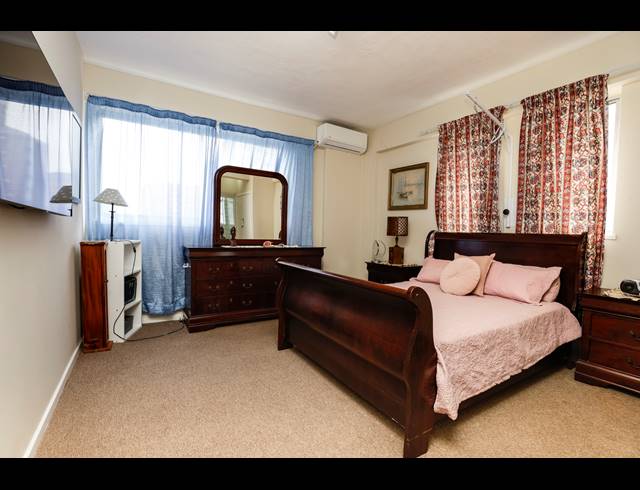 1 BEDROOM APARTMENT FOR SALE IN NORTH BEACH
